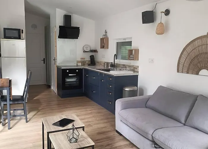 Maisonnette Au Pied Des Pyrenees